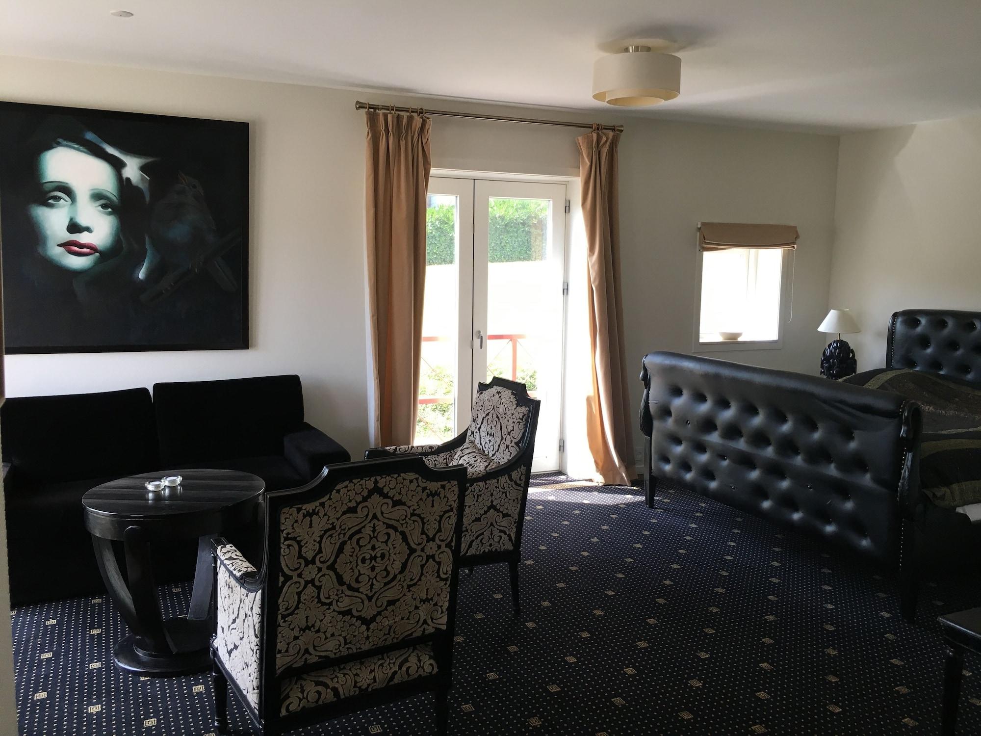 Montra Parkhotel