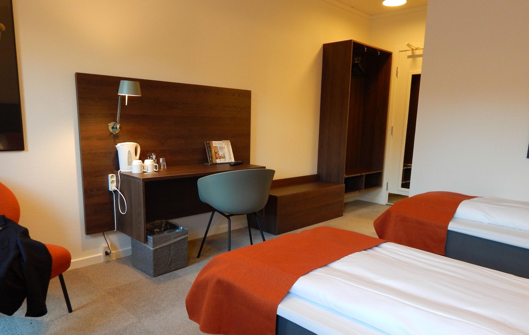 Hotel Montra Parkhotel 4*