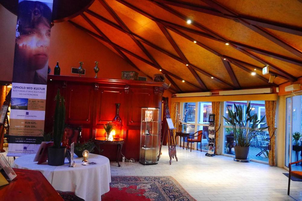 Hotel Montra Parkhotel