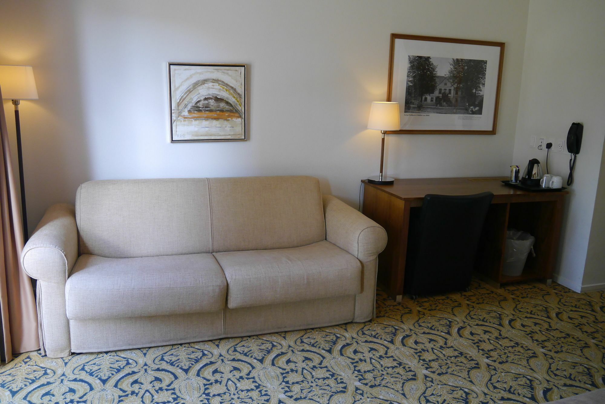 Montra Parkhotel Hotel